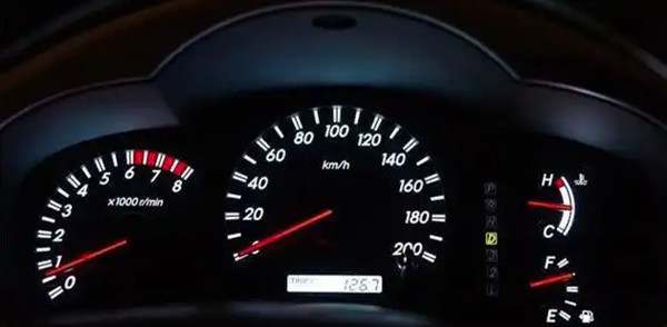 正确的油耗计算公式，汽车油耗怎么算多少钱一公里7336
