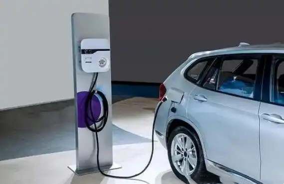 新能源汽车还剩多少电充电最好